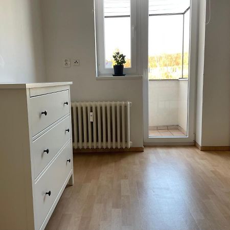 Cozy Apartment Near The City Center Hradec Králové Kültér fotó